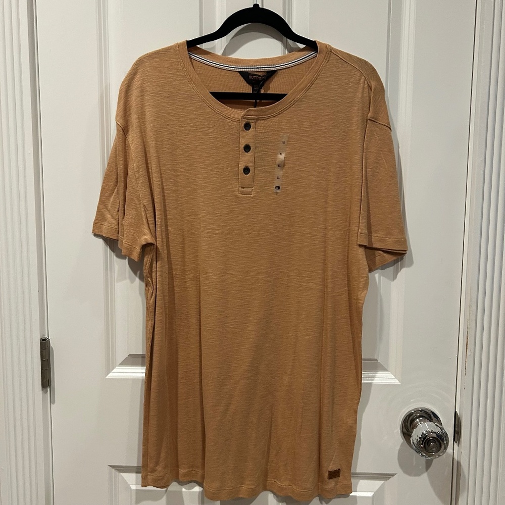 Outpost by Buckle Men’s XL Short Sleeve Henley Shirt – NWT